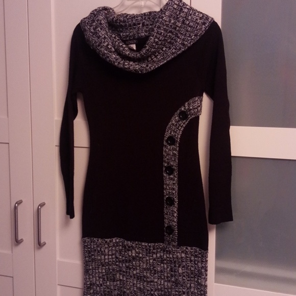 Dresses & Skirts - Sweater dress